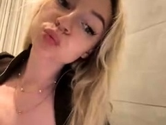 Blonde Teen Solo Masturbation